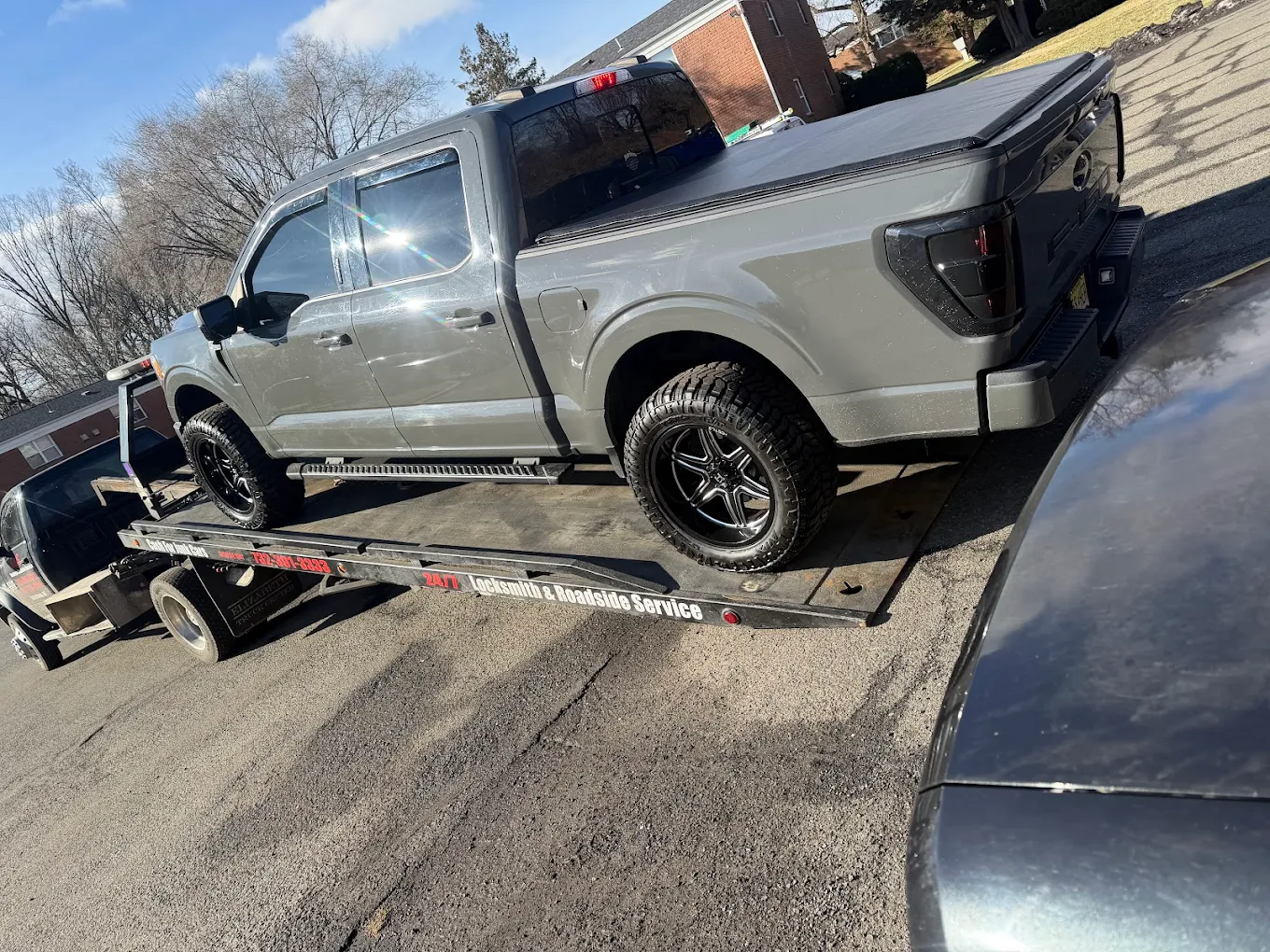 S&S Towing & Roadside Services photo 3