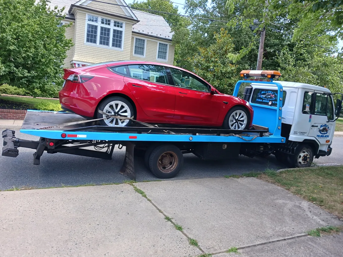 Kelly’s Towing photo 1