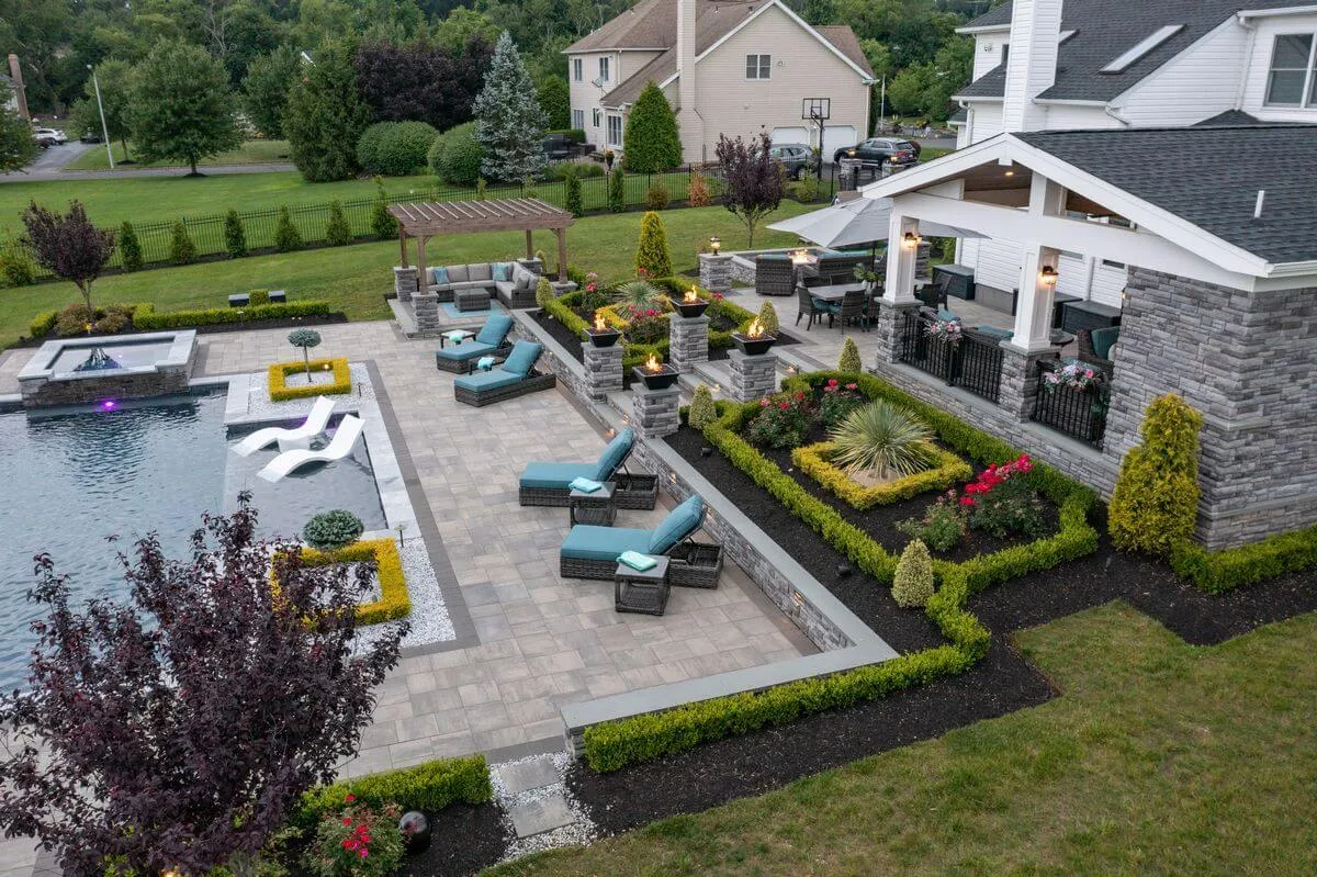 All Green Lawn and Landscape photo 1