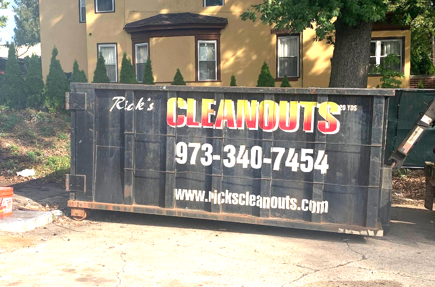Rick's Cleanouts photo 3