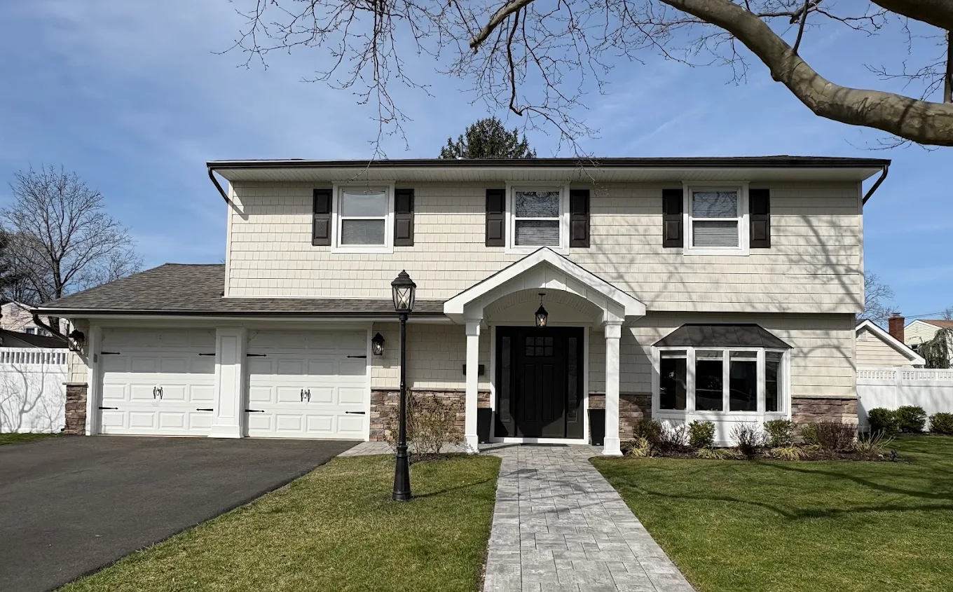 Zach Krutyansky (Majestic Exteriors) photo 2