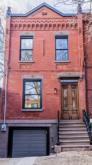 Brownstone & Historic Home Renovation service