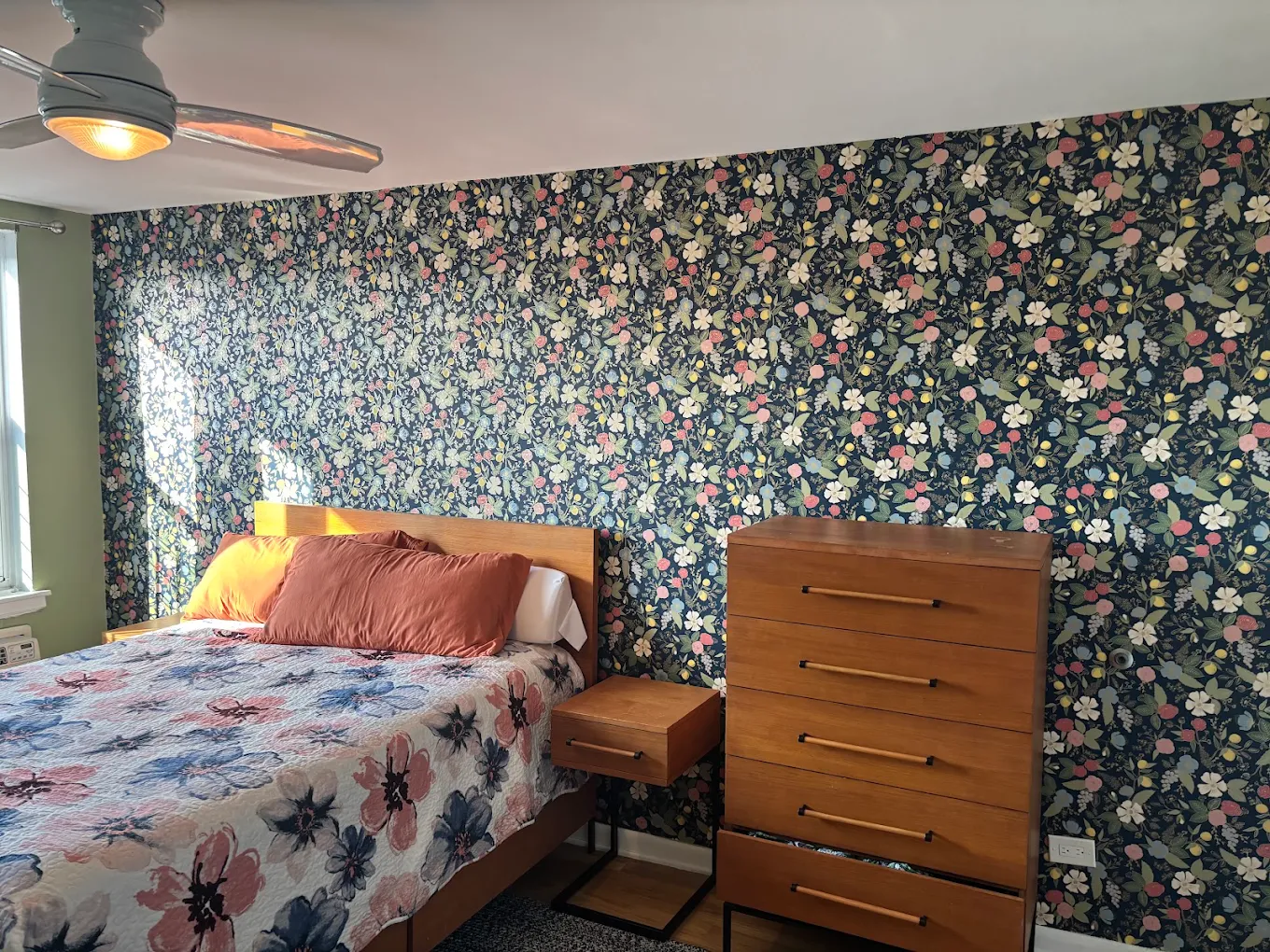 Wallpaper Removal & Installation service