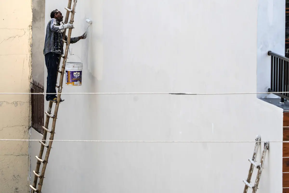 Exterior painting service